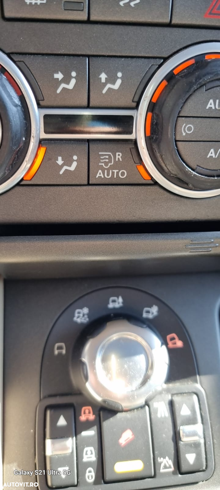Land Rover Discovery 3.0 TD HSE Aut. - 26