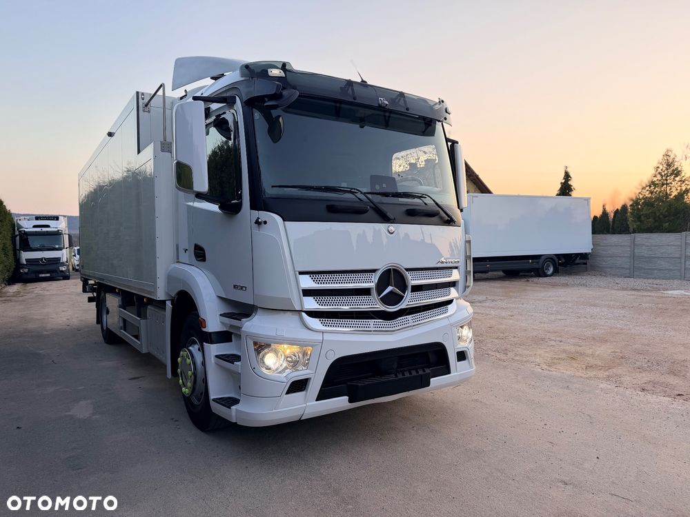 Mercedes-Benz ANTOS /1830/E 6/Chłodnia +Winda /18 Palet / Niski Przebieg122 Tys Km! - 7