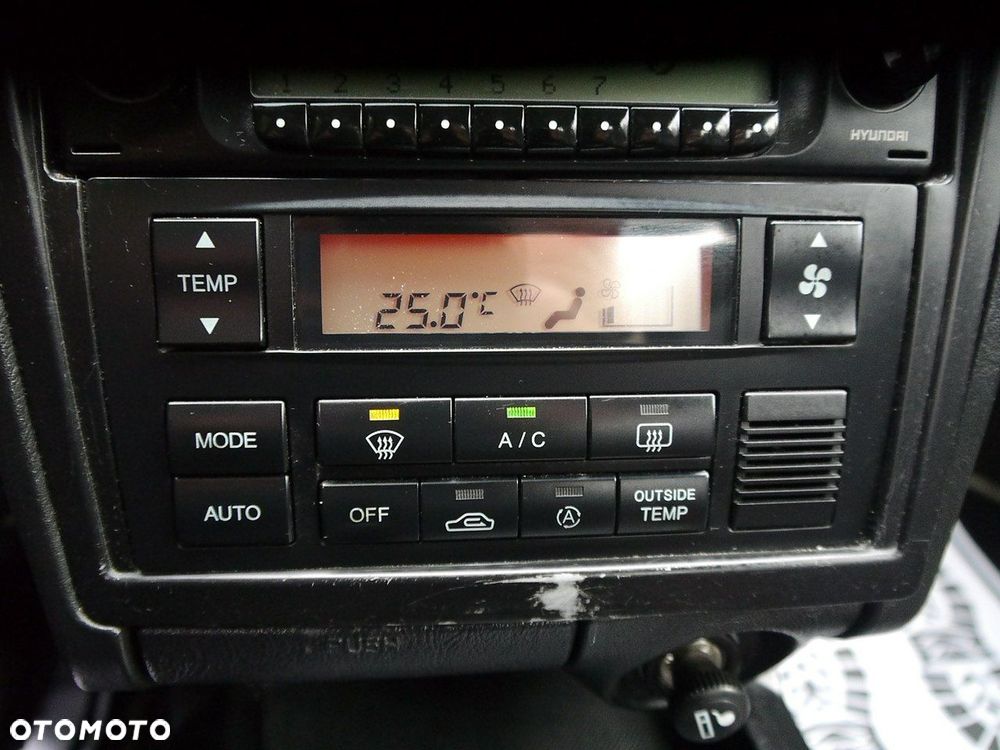 Hyundai Coupe - 22