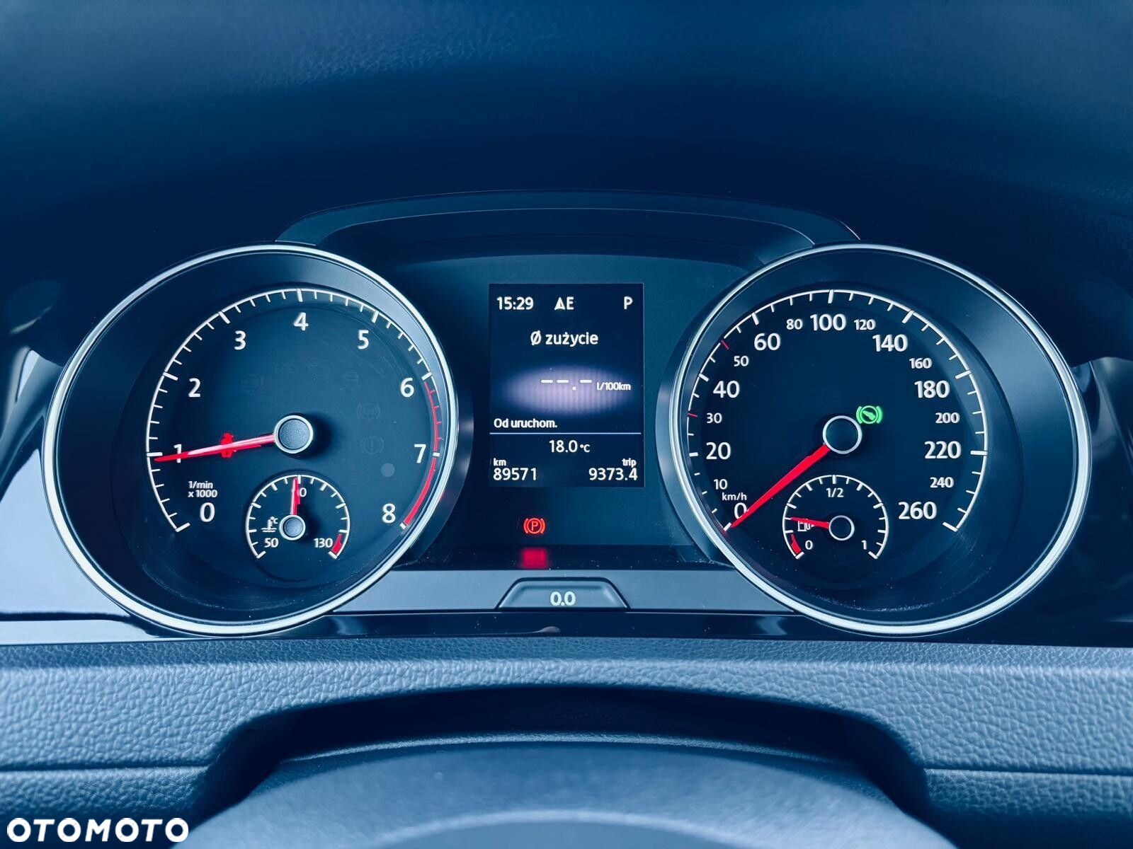Volkswagen Golf VII 1.5 TSI BMT Evo Highline DSG - 23