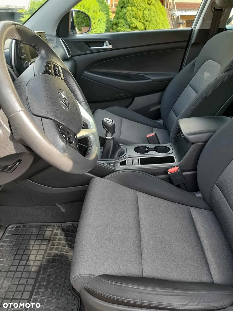 Hyundai Tucson 1.6 GDI BlueDrive Comfort 2WD - 14