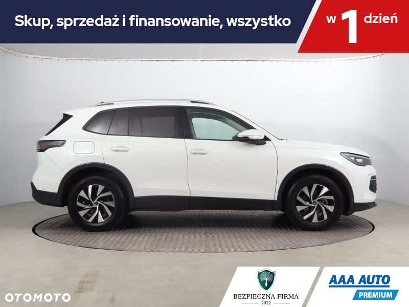 Volkswagen Tiguan - 7