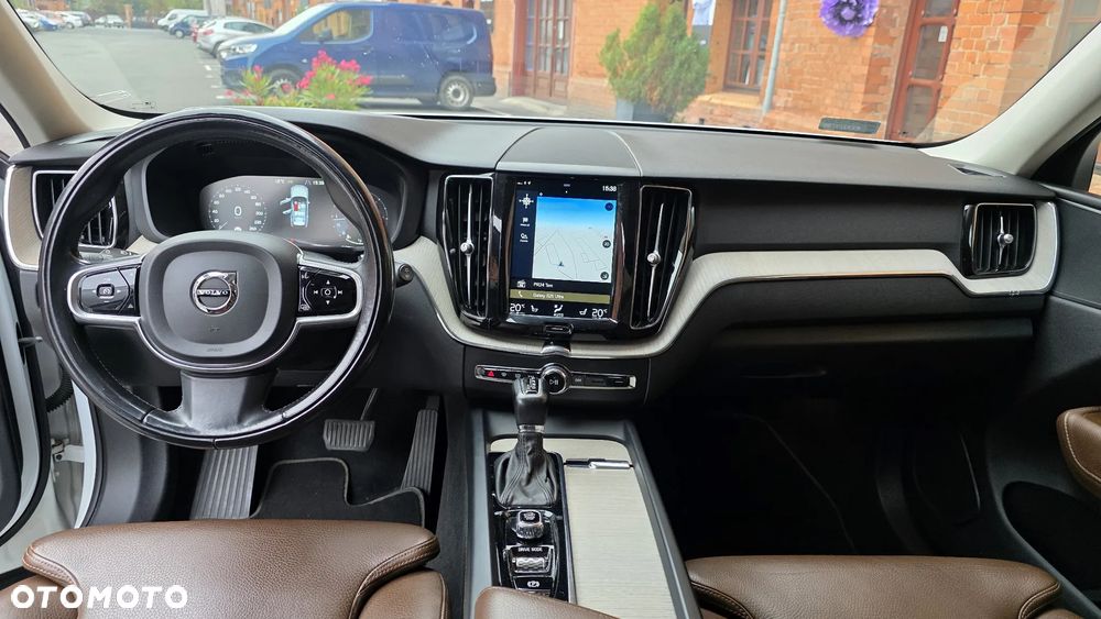 Volvo XC 60 D4 Inscription - 24