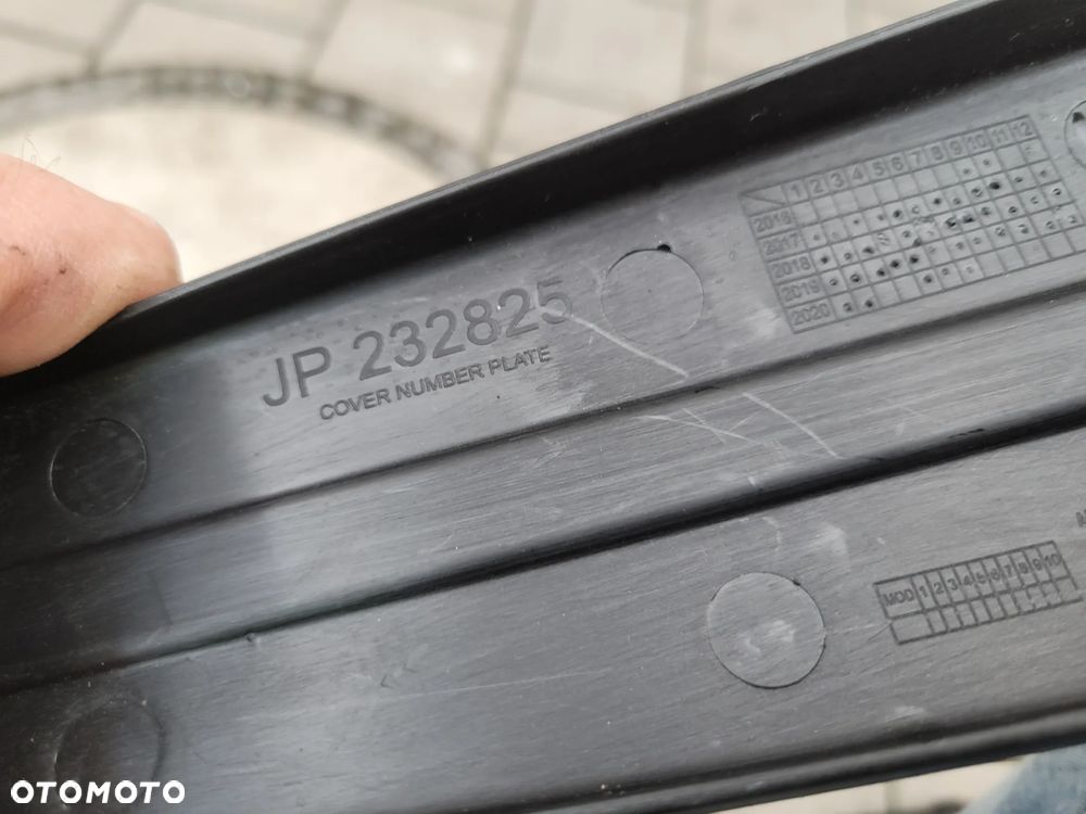 Ogon, mocowanie kierunkowskazów tył, podświetlenie tablicy rejestracyjnej KTM 125 Duke 17- - 13