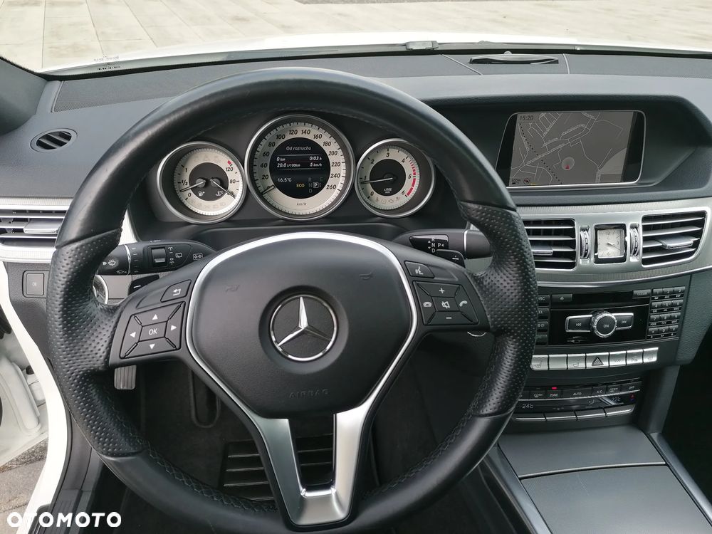 Mercedes-Benz Klasa E 200 T CDI DPF BlueEFFICIENCY 7G-TRONIC - 27