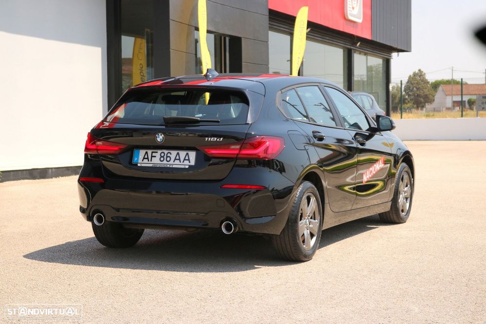 BMW 118 d Pack Desportivo M — fotografia 8