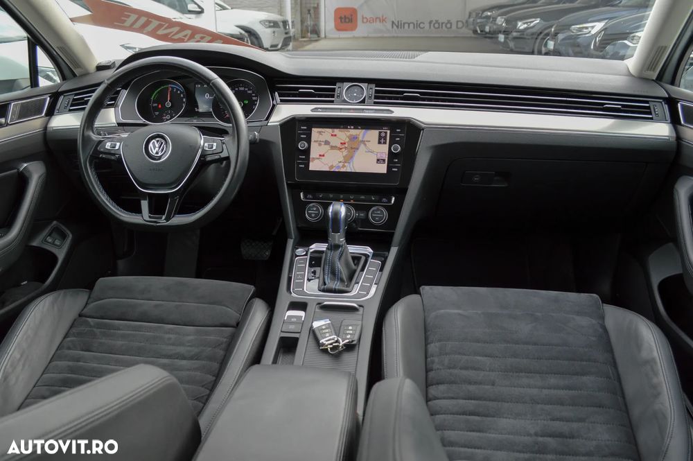 Volkswagen Passat 1.4 TSI DSG GTE - 5
