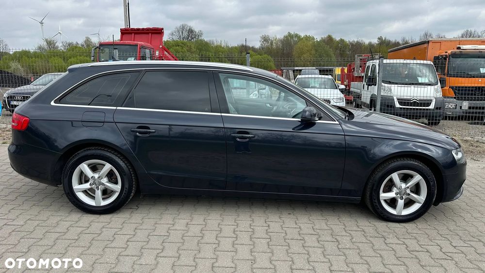 Audi A4 Avant 2.0 TDI DPF clean diesel Attraction - 15
