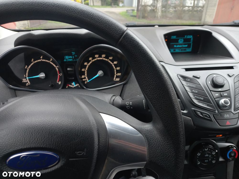 Ford Fiesta 1.25 Ambiente EU5 - 11