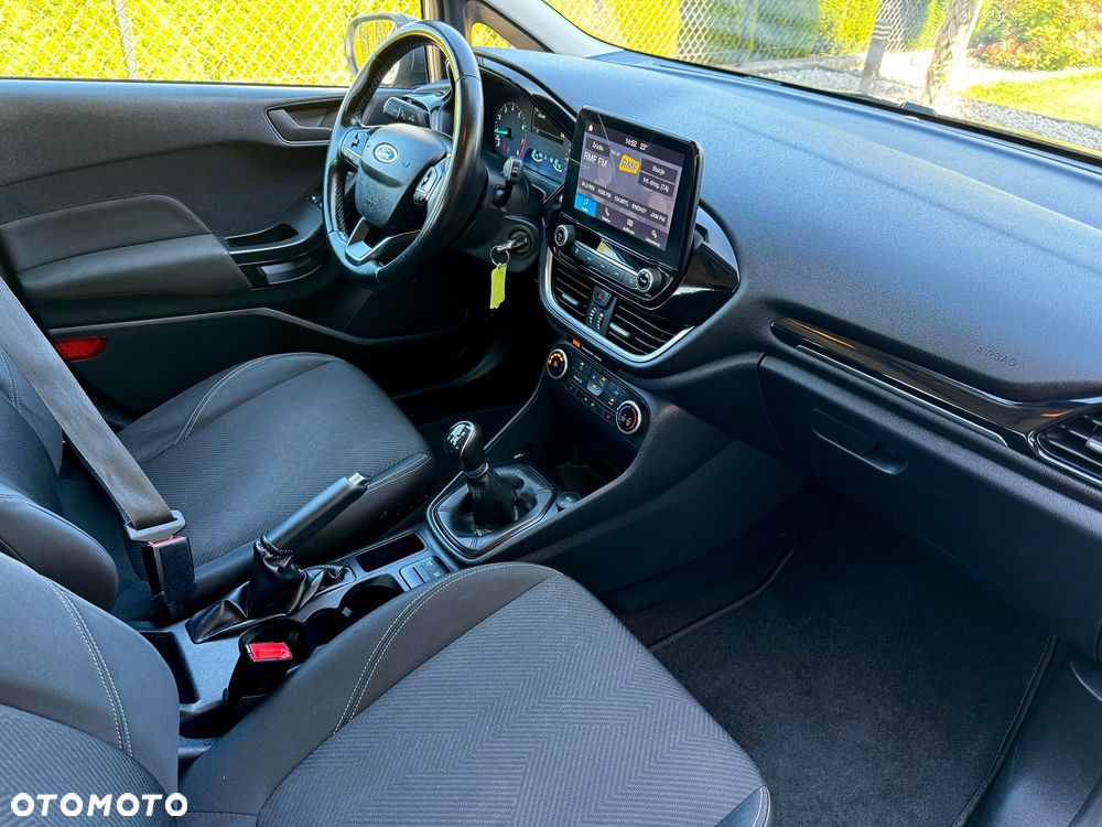 Ford Fiesta - 21