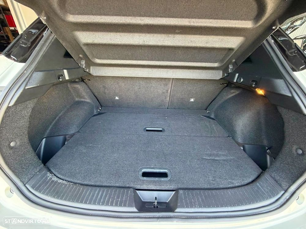 Nissan Qashqai 1.3 DIG-T N-Connecta LED - 27