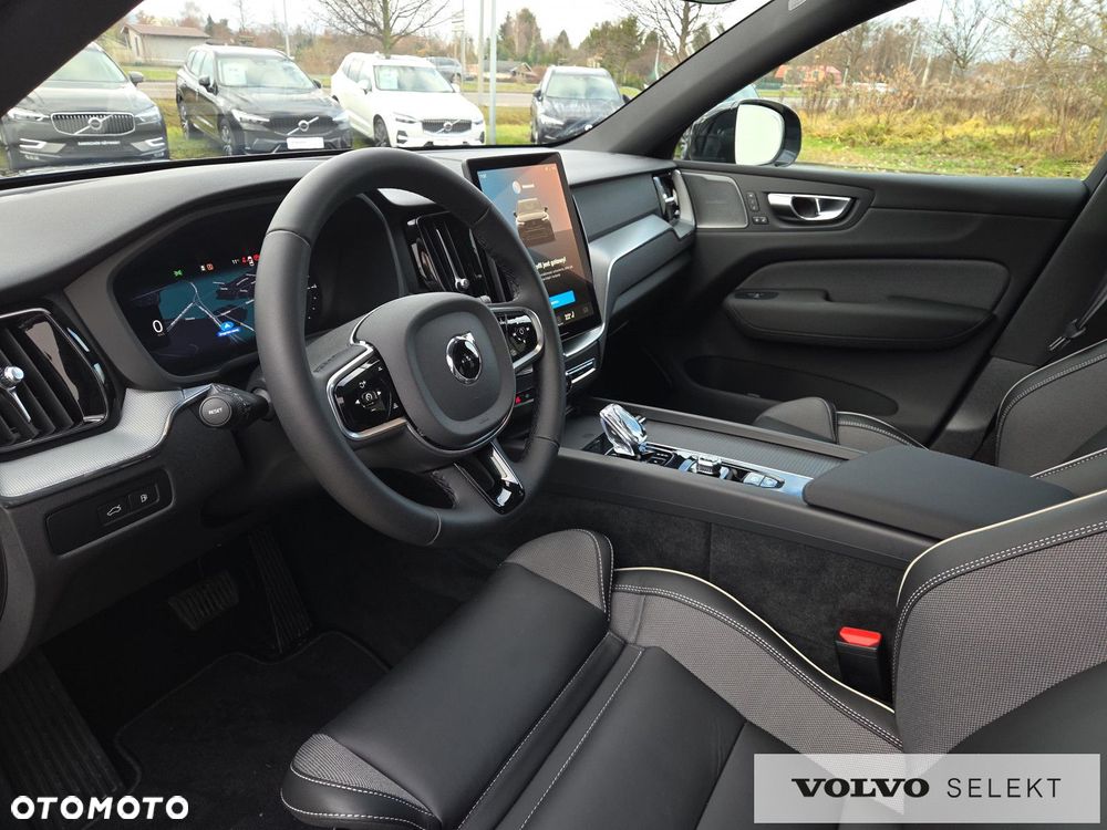 Volvo XC 60 T8 AWD Plus Black Edition - 10