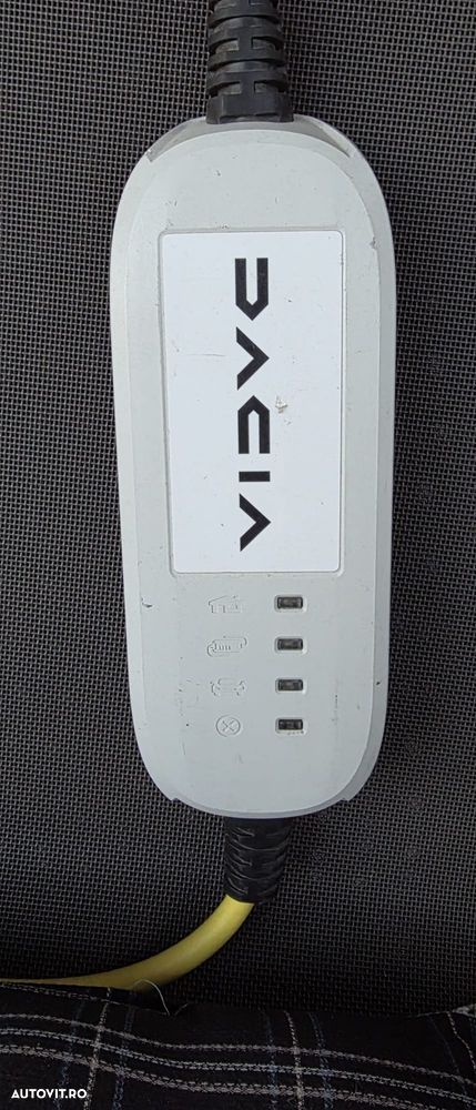 Dacia Spring Expression - 15