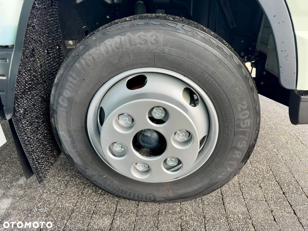 FUSO 9C18 AMT 4x2 - 12