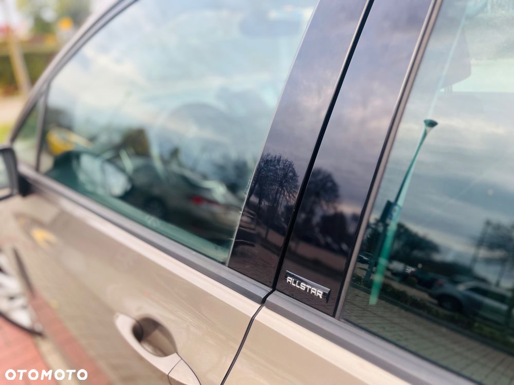Volkswagen Golf Sportsvan - 28