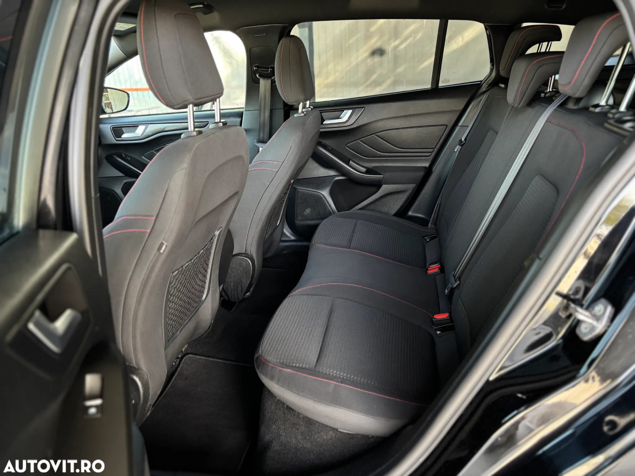 Ford Focus 1.5 EcoBlue ST-Line - 15