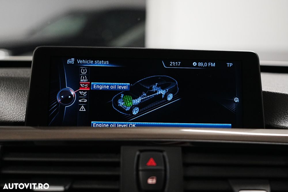 BMW Seria 3 320d Aut. Modern Line - 36