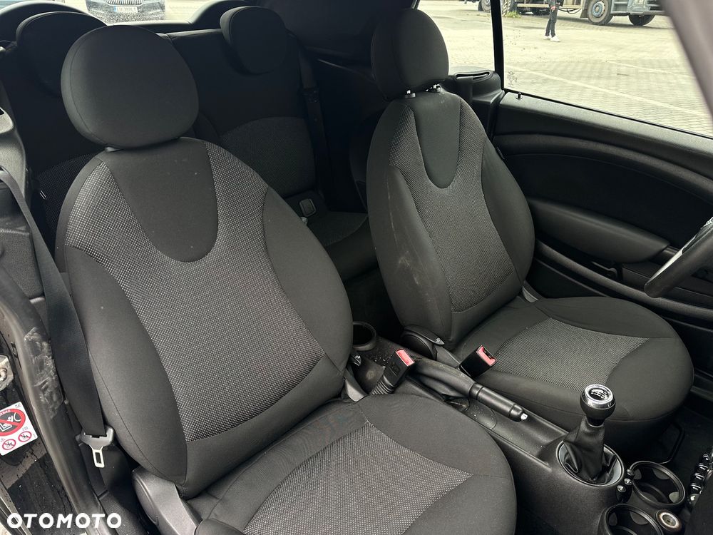 MINI Cooper Highgate - 11
