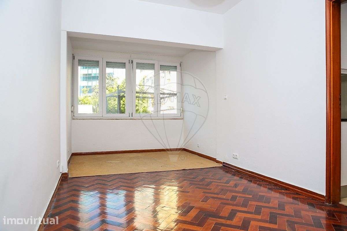 Apartamento T1 para arrendamento - Grande imagem: 2/38