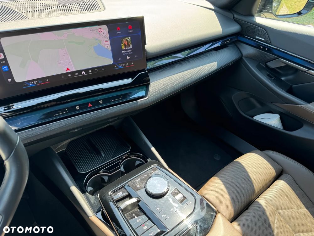 BMW i5 83.9kWh eDrive40 M Sport - 13