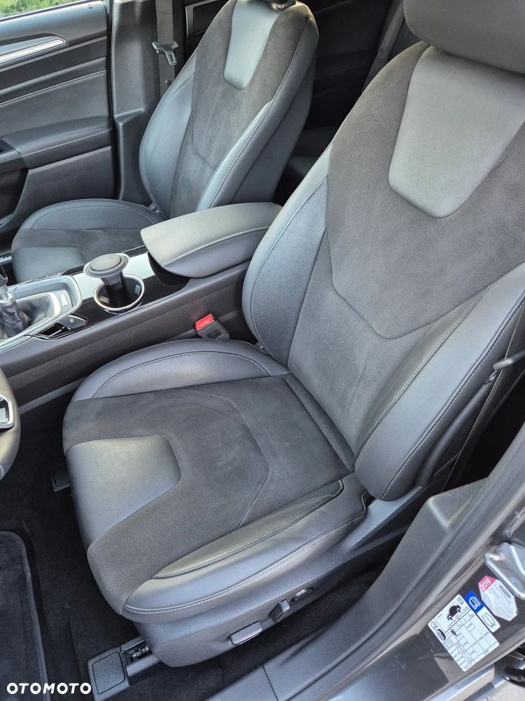 Ford Mondeo 2.0 TDCi STart-Stopp Titanium - 20