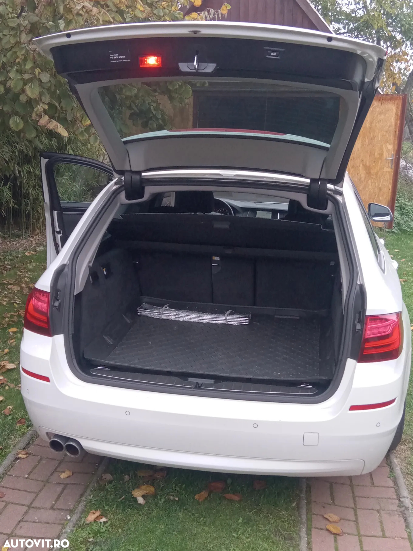 BMW Seria 5 520d Touring Aut. - 14
