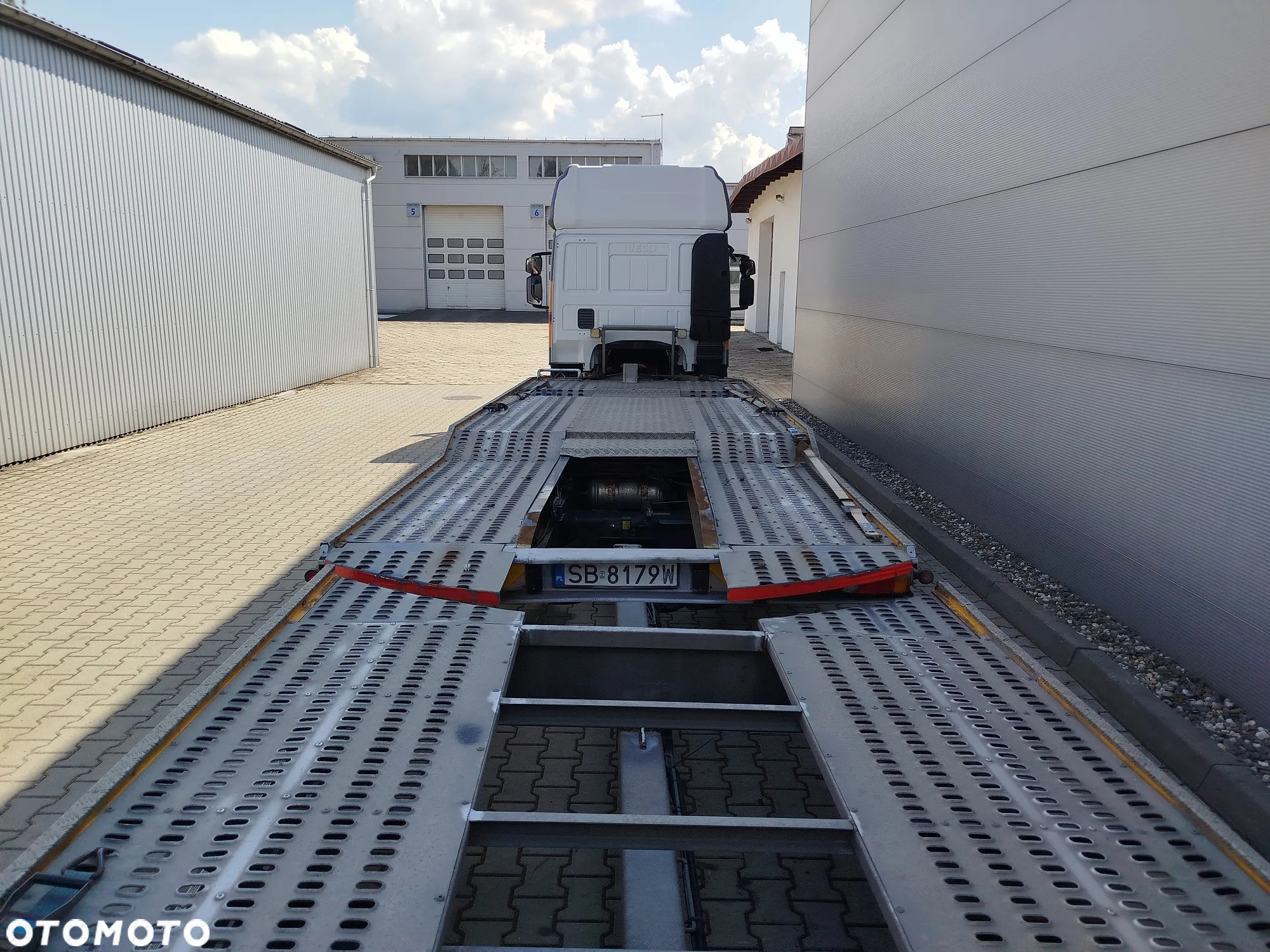 Iveco EUROCARGO ML100E22 + przyczepa TRAMP-TRAIL - 13