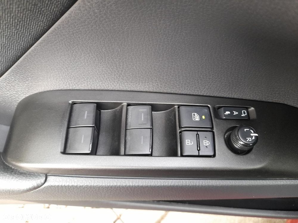 Toyota Camry 2.5 Hybrid Comfort CVT - 14