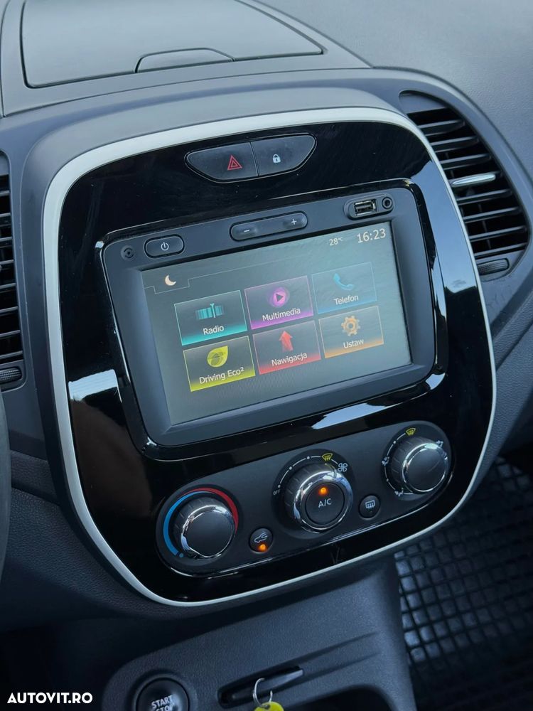 Renault Captur TCe Life - 19