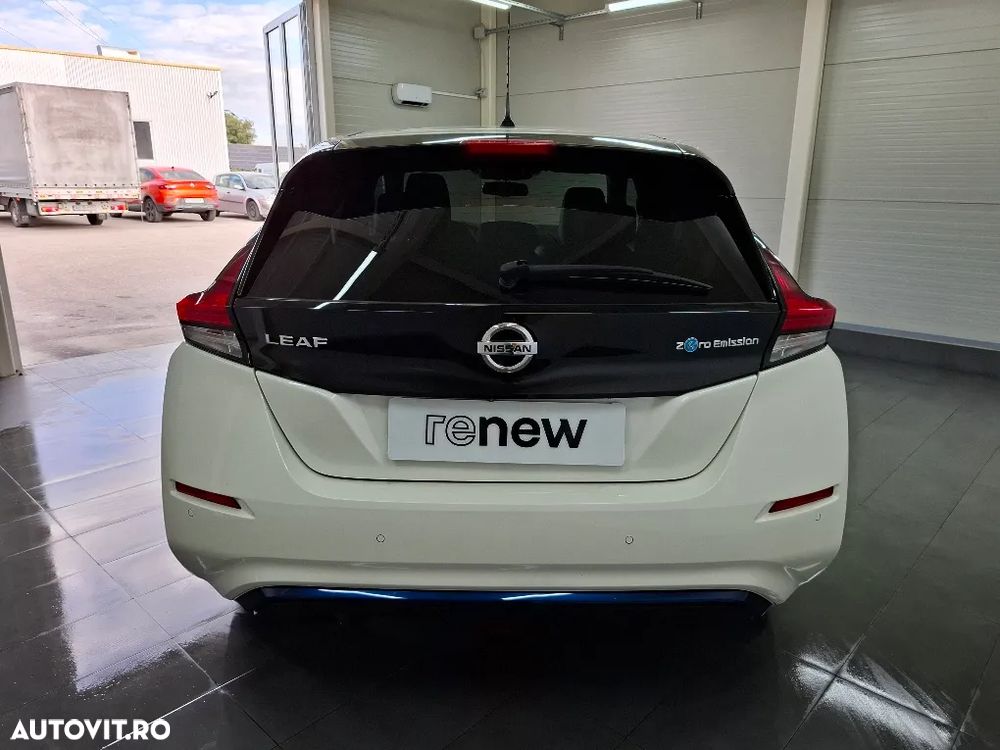 Nissan LEAF Tekna - 7
