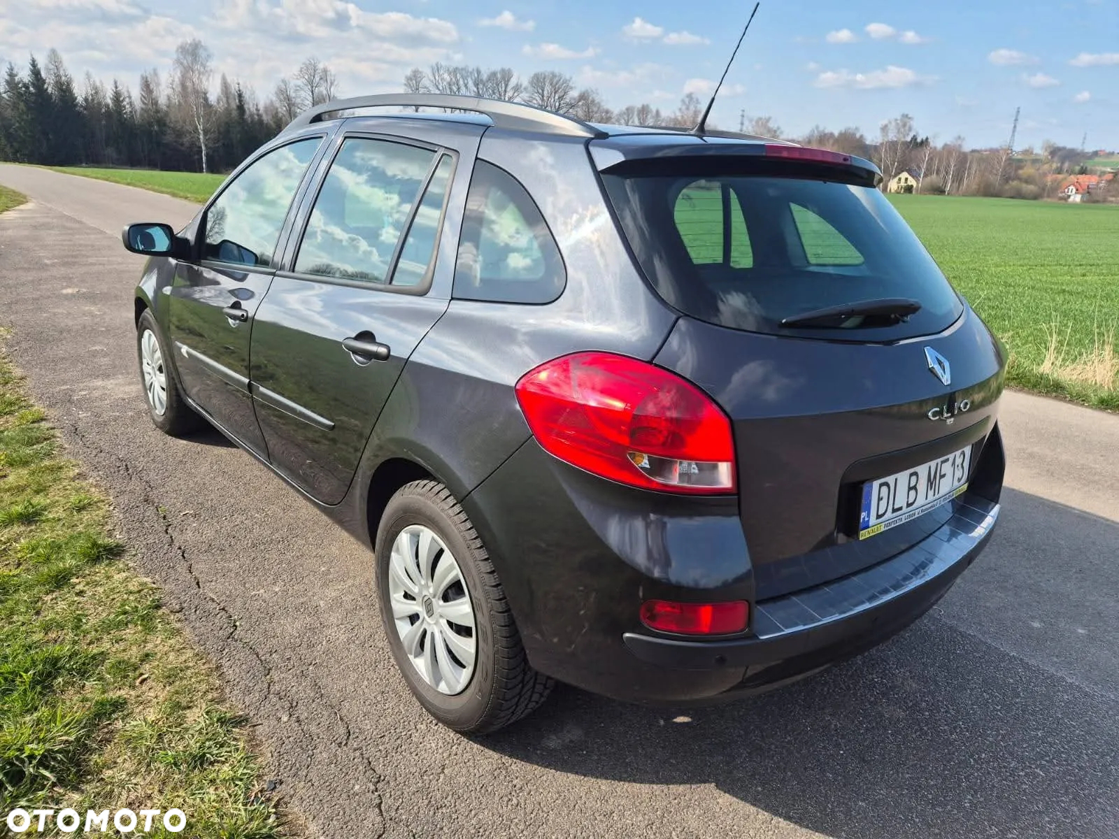 Renault Clio - 8
