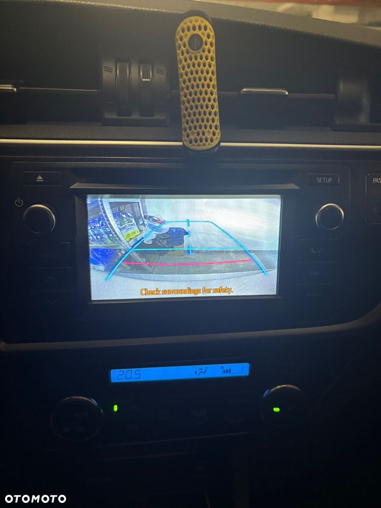 Toyota Auris 1.4 D-4D Premium EU5 - 9