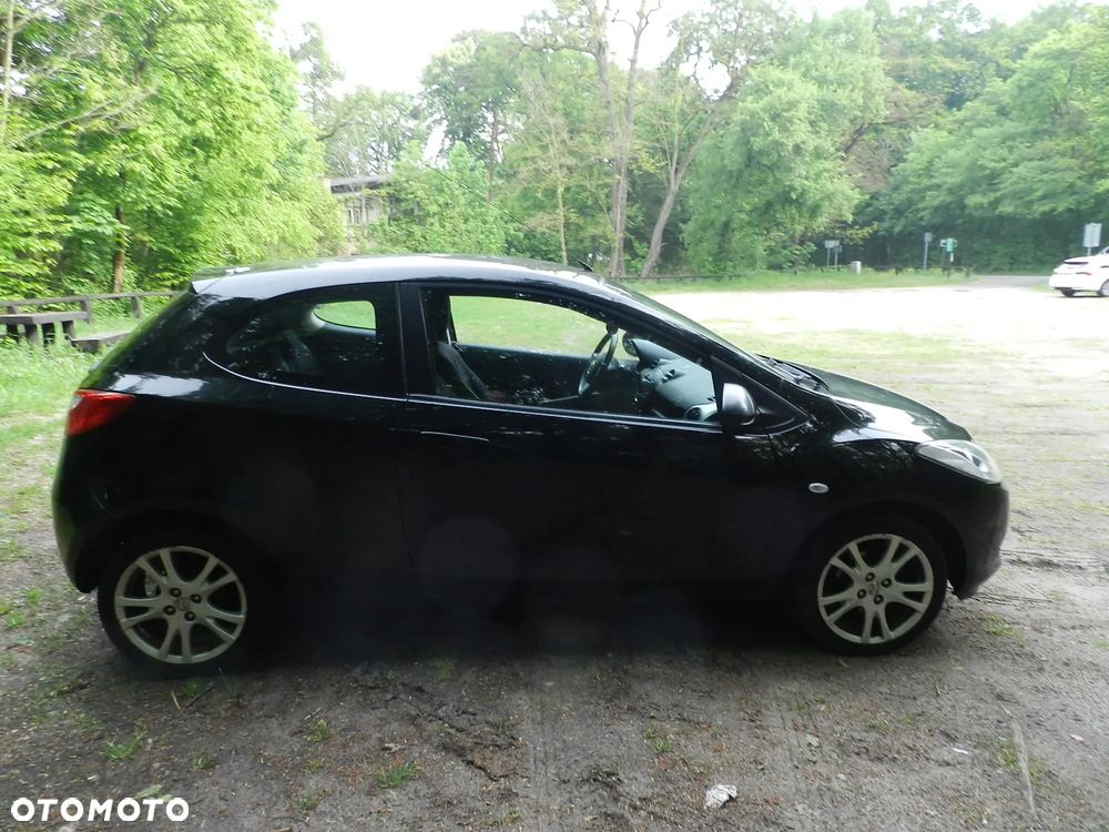 Mazda 2 - 5