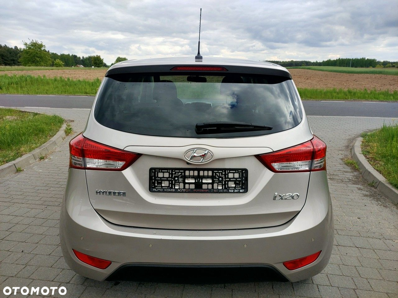 Hyundai ix20 1.6 blue Style - 6