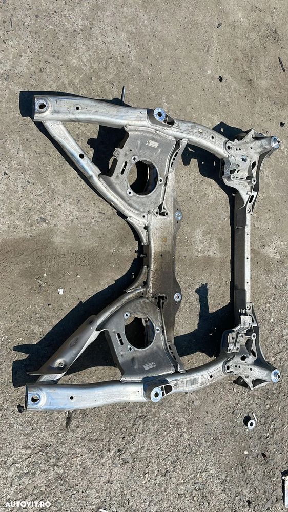 Punte fata / JUG CADRU MOTOR BMW Seria 5 G30 G31, Seria 7 G11 G12  6861106 14 686110614 600442614