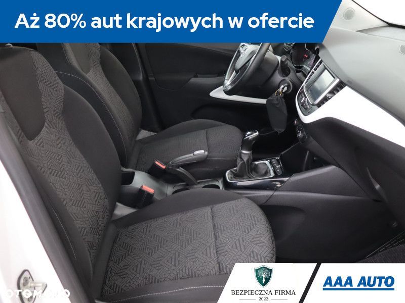 Opel Crossland X - 11