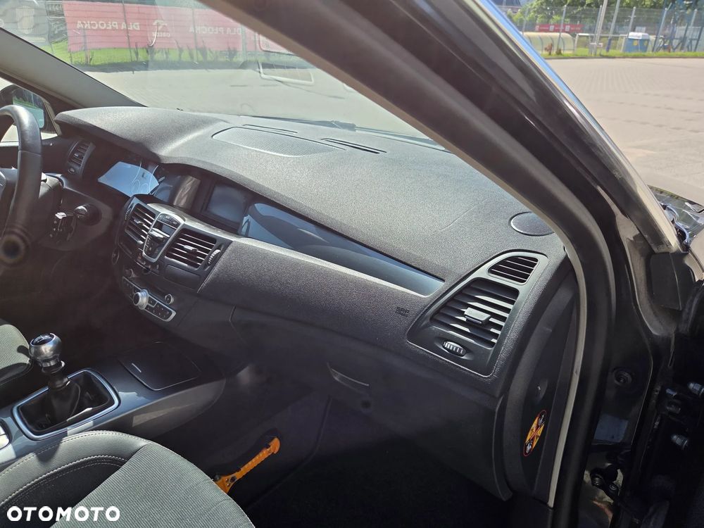 Renault Laguna 2.0 Turbo GT - 12