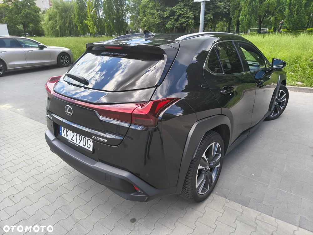 Lexus UX 200 GPF Business Edition 2WD - 5