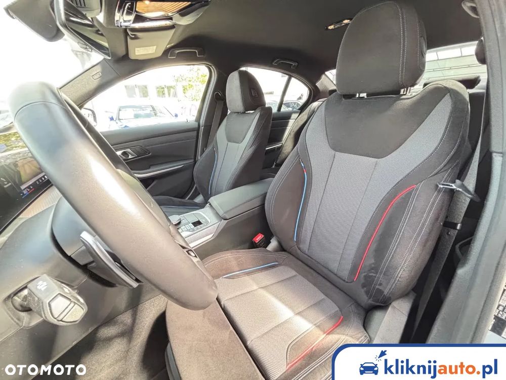 BMW Seria 3 320d xDrive mHEV M Sport sport - 12