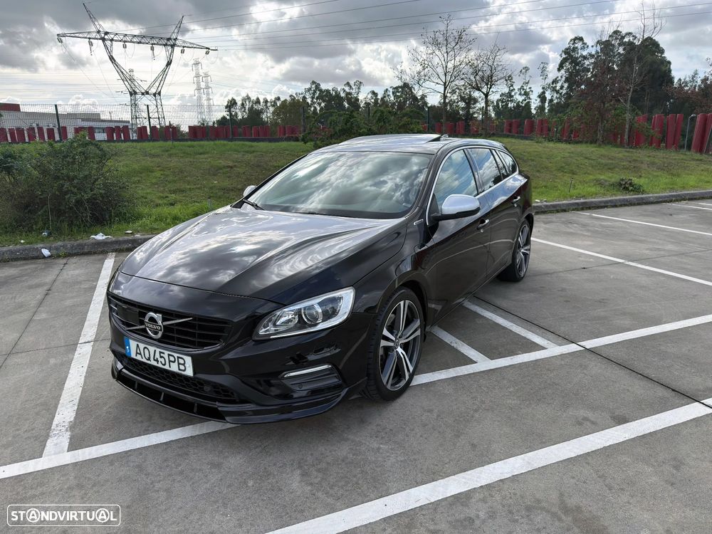 Volvo V60 2.4 D6 R-Design Sum.AWD Phev - 1