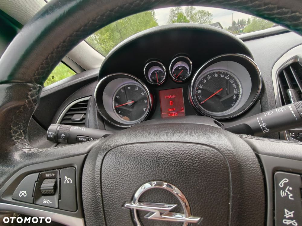 Opel Astra 1.4 T Cosmo - 17