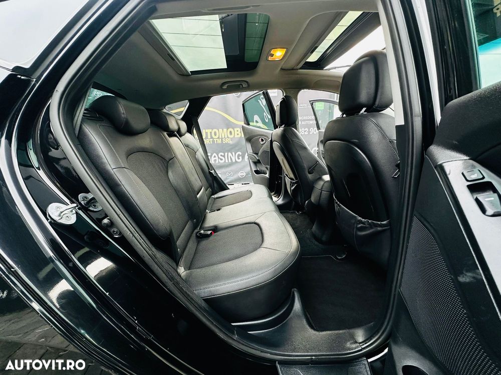 Hyundai ix35 2.0 CRDI 2WD Trend - 6