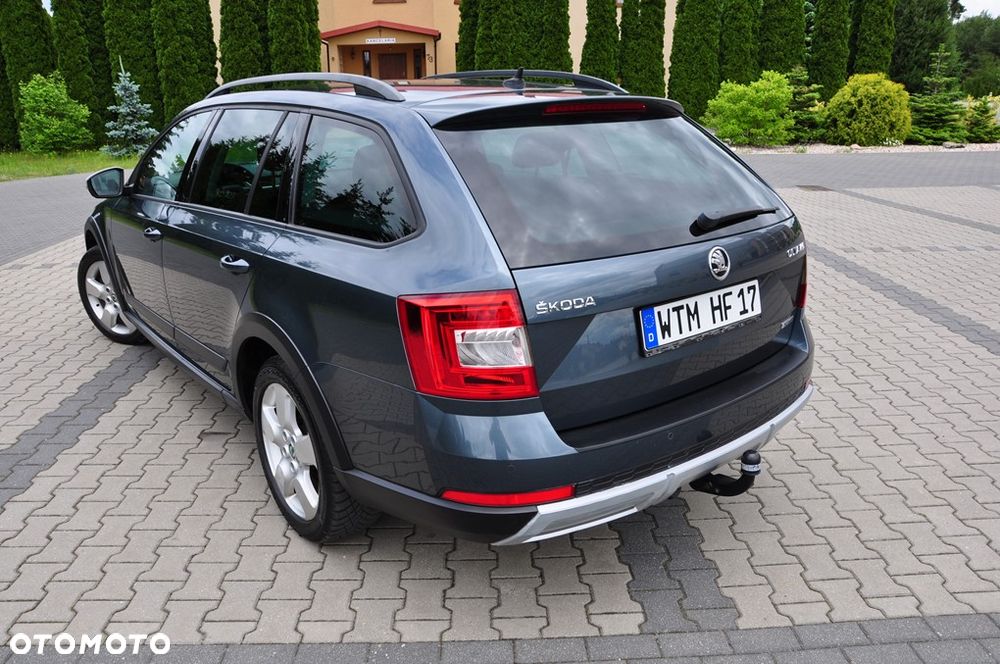 Skoda Octavia 2.0 TDI 4x4 DSG Scout - 24