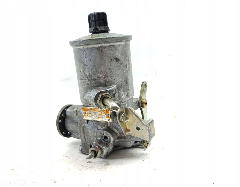 POMPA WSPOMAGANIA MERCEDES W124 D 2.0 7682900110 1244600980 - 2