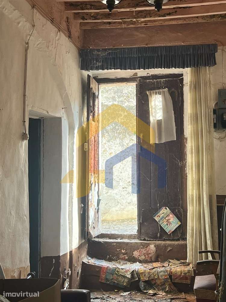 Prédio T5, no coração histórico de Estremoz - Grande imagem: 4/30