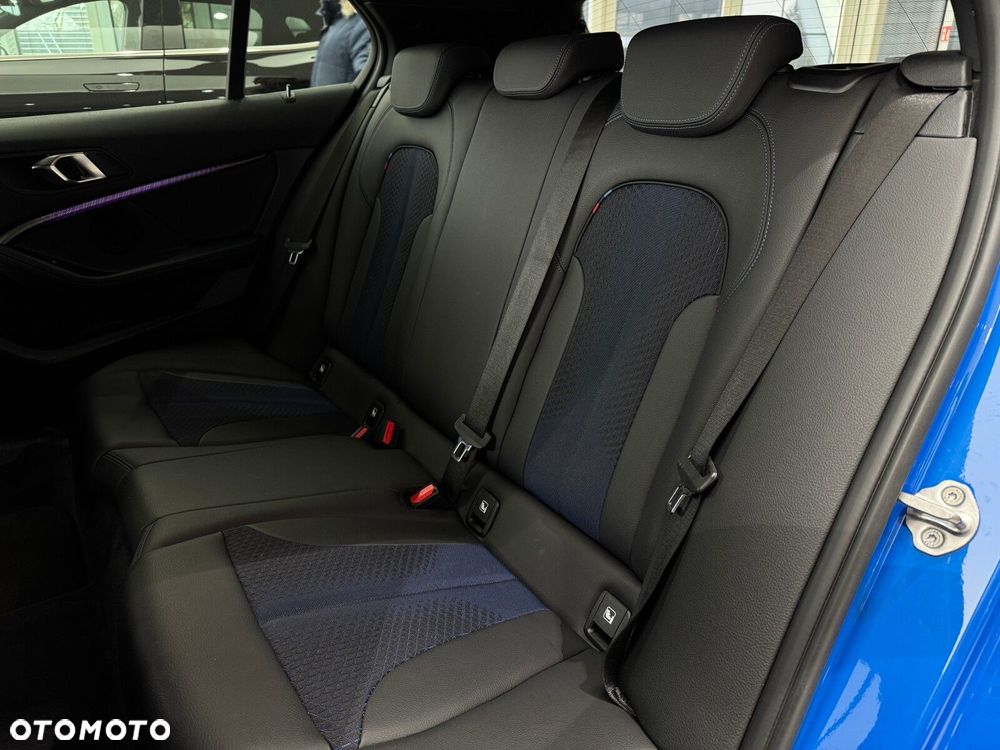 BMW Seria 1 118i M Sport - 13