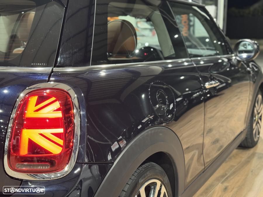 MINI 3 Portas Cooper SE Camden Edition - 9
