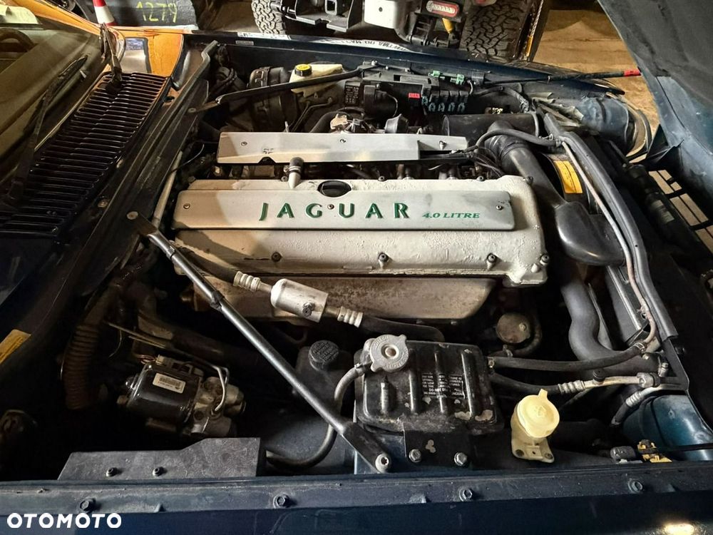 Jaguar XJS - 35