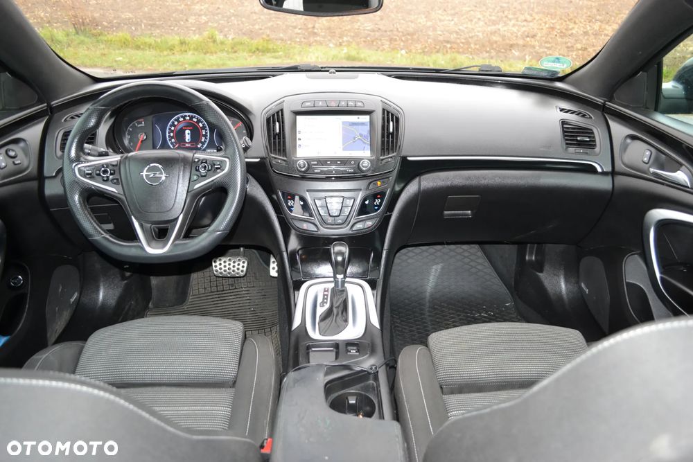 Opel Insignia - 9