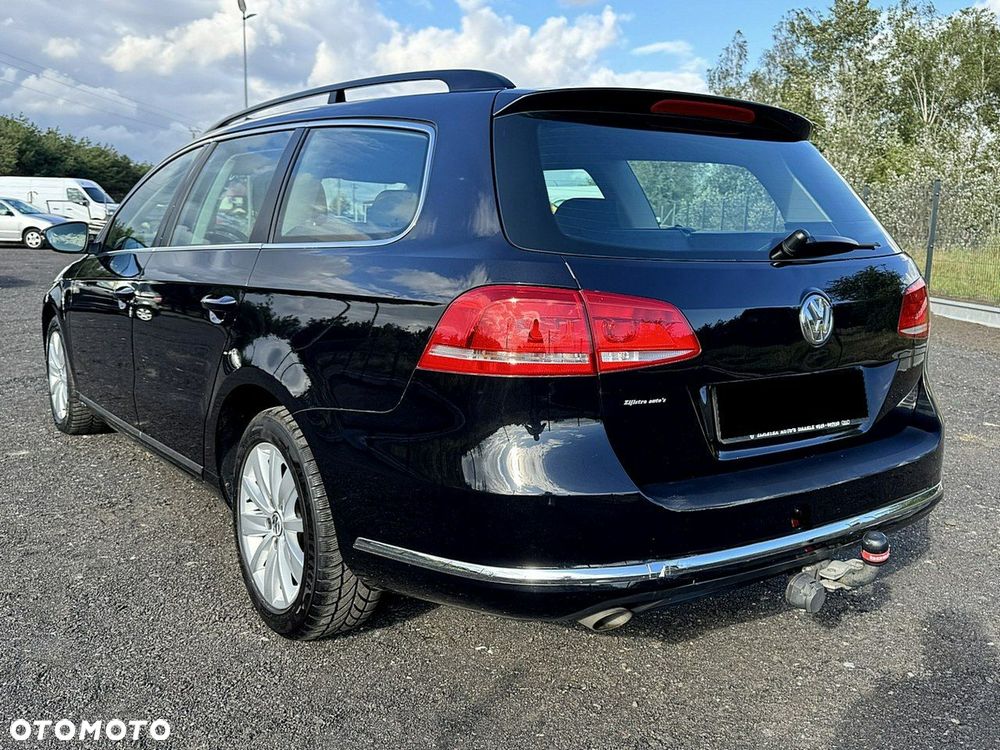 Volkswagen Passat - 8
